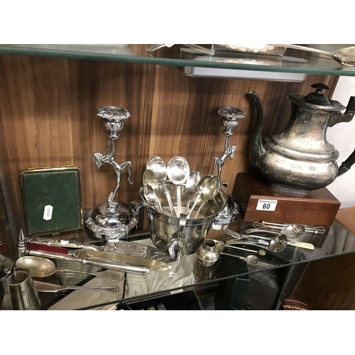 60 - A quantity of silver plate items including retro cash tin, boxed cutlery and butter knives with moth... 