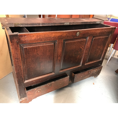 85 - An antique carved oak coffer / mule chest with inbuilt candle/compartment box, approx. L136cm x H90c... 