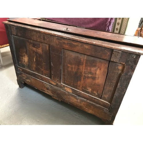 85 - An antique carved oak coffer / mule chest with inbuilt candle/compartment box, approx. L136cm x H90c... 