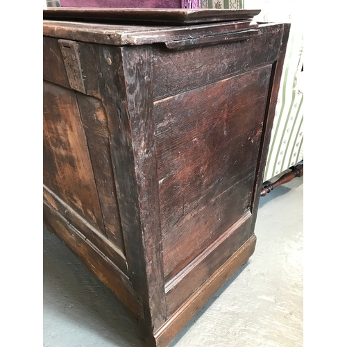 85 - An antique carved oak coffer / mule chest with inbuilt candle/compartment box, approx. L136cm x H90c... 