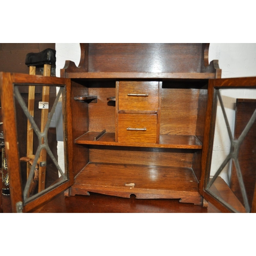 114 - Smoker's cabinet