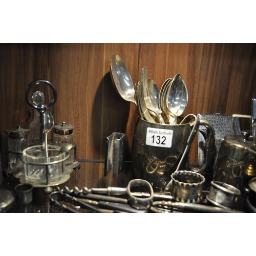 132 - A quantity of plate ware and ebonised items including a cruet set, cigarette cases, pewter matchbox ... 