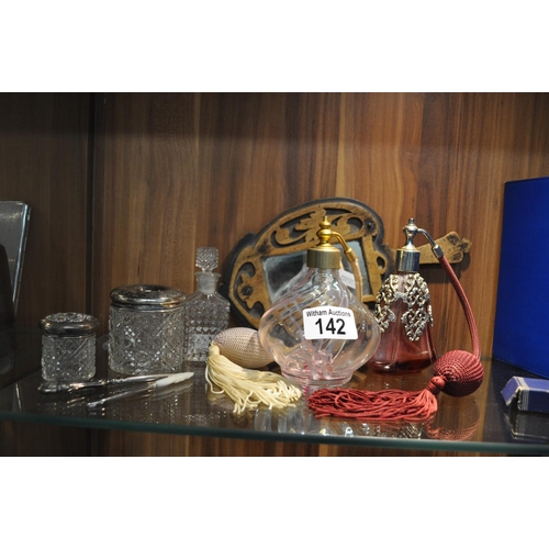 142 - Mixture of vintage dressing table items including cut glass/silver topped bottles, perfume atomisers... 