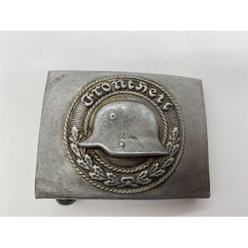 60 - German Luftwaffe WW2 Veterans belt buckle 