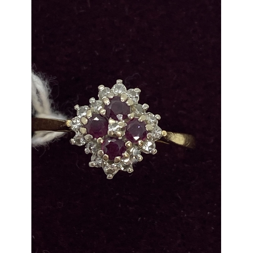 117 - 18ct yellow gold ruby/garnet and diamond cluster ring, approx size R/S