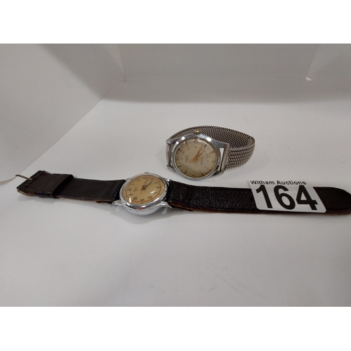 164 - Two gentleman's vintage wristwatches A/F