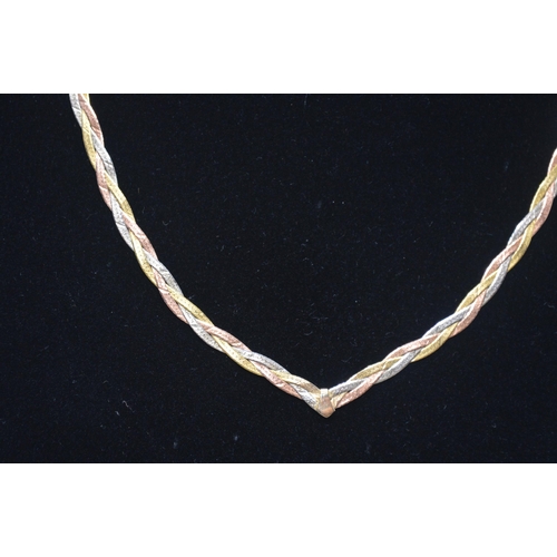 47 - 9ct gold necklace in a plait design of gold, white and rose gold colours, marked Italy 375, approx w... 