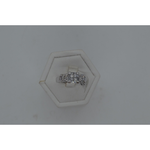 187 - 18ct white gold 1ct baguette and princess cut diamond ring, marked zen 750  bg:0.32 Pr:0.68 approx g... 