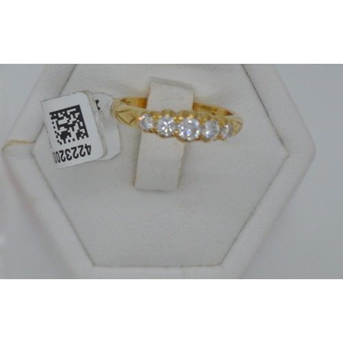 199 - 18ct yellow gold 0.45ct diamond ring, approx size J with full hallmark. 3.5g This item has been cons... 