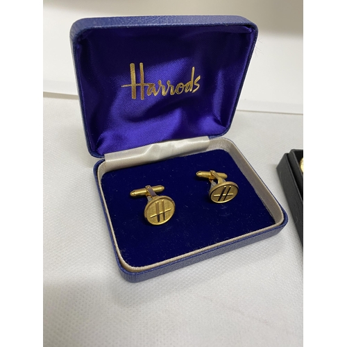 232 - Mixed costume jewellery to include pair of gold tone cufflinks with H emblem in Harrods cufflink box... 