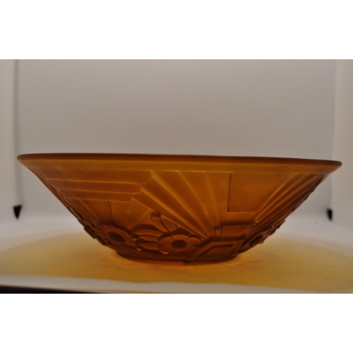 100 - James Jobling 1932 Flower Pattern glass bowl, reg 777134, max H8cm, D27cm