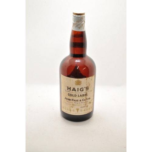 152 - A Bottle of Vintage Haig's Blended Scotch Whisky Gold Label, 70 proof distilled and bottled in Scotl... 