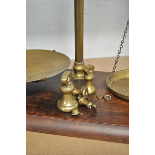 17 - Vintage Avery class 3 brass scales on wooden base, with weights