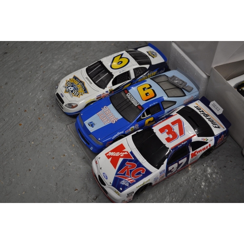 201 - Various boxed model motor vehicles 1:24 scale, Hendrick Motorsports, Action Performance Companies, x... 