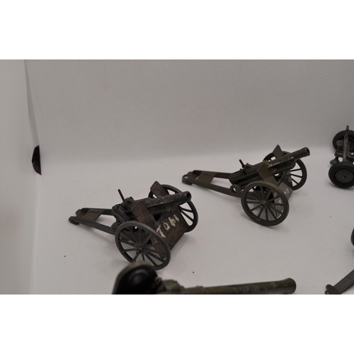 236 - Diecast artillery guns, some marked Britains, x7 items in total A/F