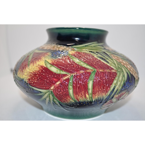 83 - Moorcroft Malahide limited edition vase 7/200 c. 1995. approx height 12cm