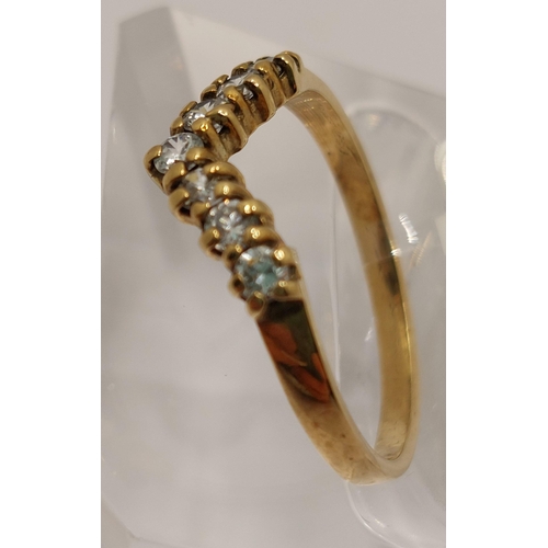 10 - 9ct yellow gold wishbone ring, approx 0.20cts, approx size M