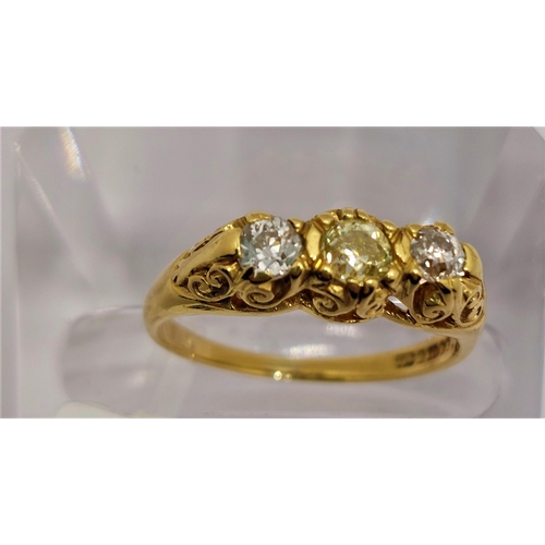 12 - 18ct yellow gold diamond ring, with three diamonds of approx 0.80cts total, with hallmarks, approx s... 