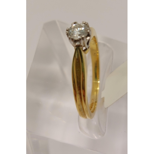 17 - 18ct yellow gold diamond solitaire ring, approx 0.28ct, approx size K