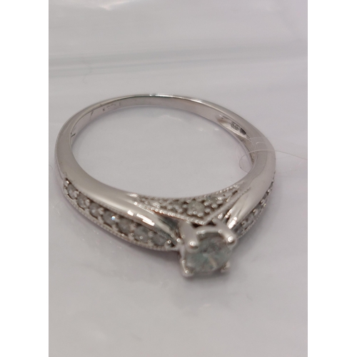 25 - 18ct white gold and diamond ring, approx gross 0.48ct, approx size K/L, stamped 750