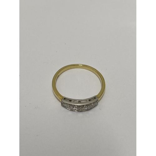 215 - 18ct yellow/white gold graduated five stone ring, approx size M, marked 750