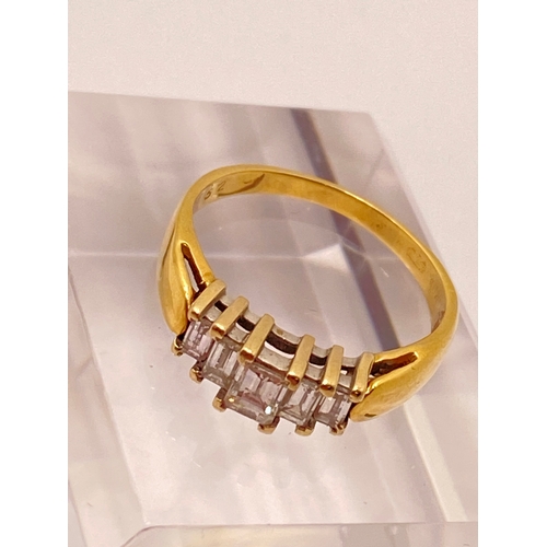 190 - 18ct yellow gold diamond baguette style ring, approx. size L, stamped 750