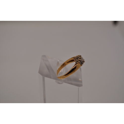 190 - 18ct yellow gold diamond baguette style ring, approx. size L, stamped 750