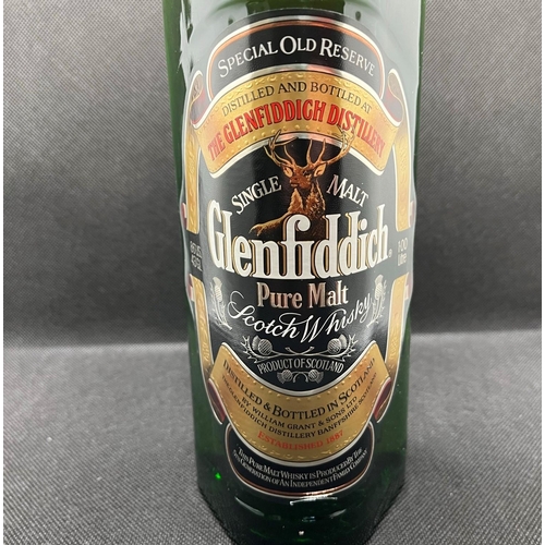 7 - A single malt Glenfiddich special old reserve pure malt scotch whisky, 1L