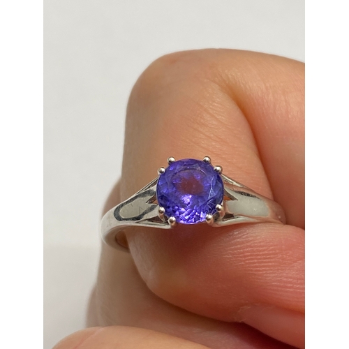 18ct white gold ring with approx 1.46ct AAA tanzanite, hallmarked 750 Birmingham approx. size P/Q, approx. gross weight 4.3g. Authenticity Certificate