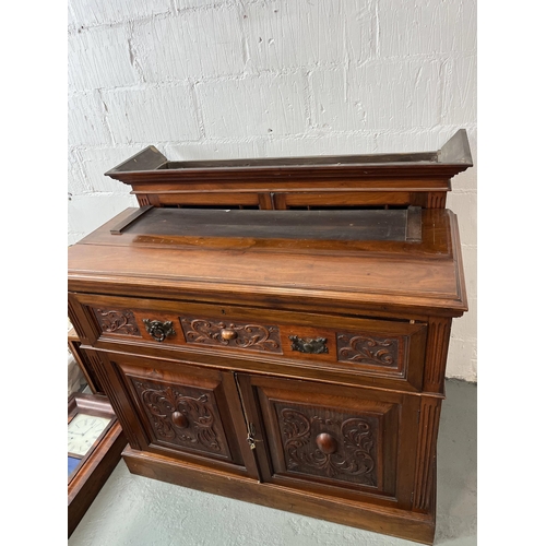 23 - Victorian chiffoniere with drawer and cupboard, approx. H 146cm x W106 cm