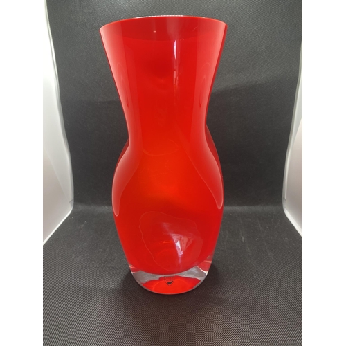 150 - Orrefors 'Squeeze' Glass vase by Lena Bergstrom's Squeeze, with label, approx. height 28cm (red)