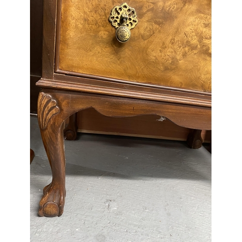 30 - Walnut veneer bureau, drop down reveals two drawers with inlaid trim and compartments, with two draw... 