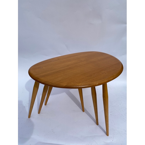 109 - Ercol blonde 'pebble' nest of tables, approx. max H40cm, W65cm, D45cm