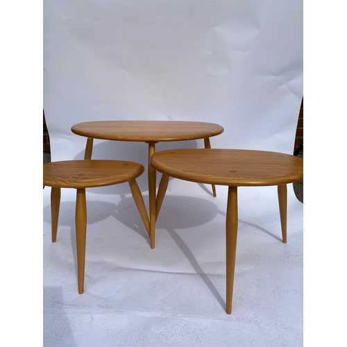 109 - Ercol blonde 'pebble' nest of tables, approx. max H40cm, W65cm, D45cm