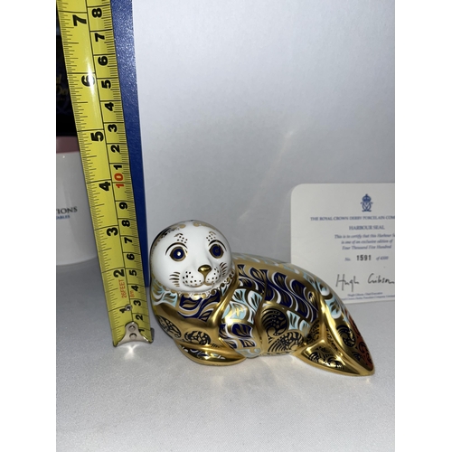 186 - Royal Crown Derby Harbour Seal paperweight with certificate no. 1591/4500, gold stopper and in box