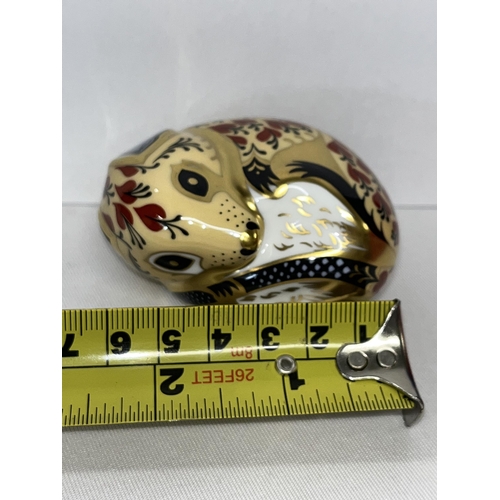 190 - Royal Crown Derby country mouse with gold stopper and in box