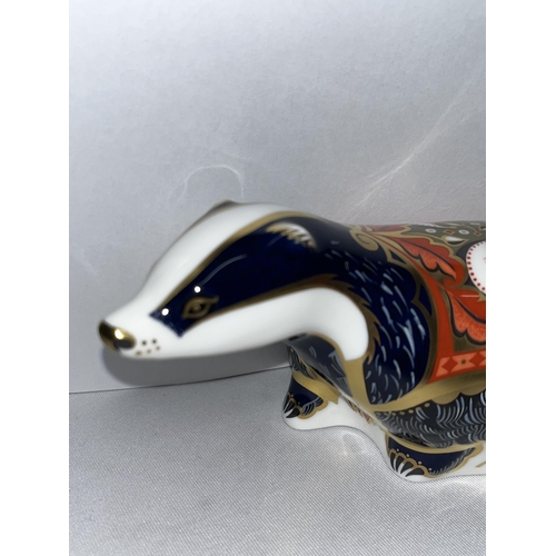 235 - Royal Crown Derby moonlight badger with gold stopper in box