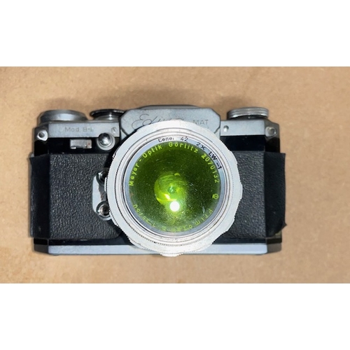 245 - Wirgin Edixa Mat Flex Mod.B-L camera with Meyer Optik Gorlitz primotar 1:35 50mm lens together with ... 