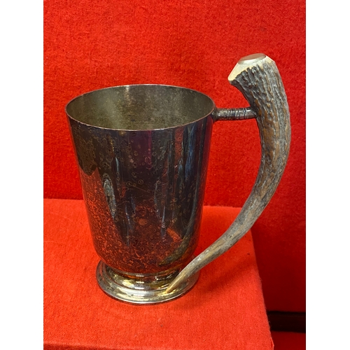 96 - Vintage bovine and decorative silver plate horn cup /drinking vessel together with bovine handled EP... 