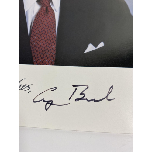 52 - George Bush Sr signed Colour portrait photo dedicated, in good condition