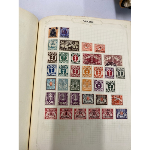 160 - Three hardback Simplex Deluxe Albums by Stanley Gibbons containing a selection of various stamps fro... 