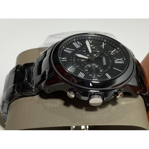 475 - Fossil chronograph Ceramic, CE5021, with face,3 dials case dia.44mm, bracelet strap, new with tag an... 