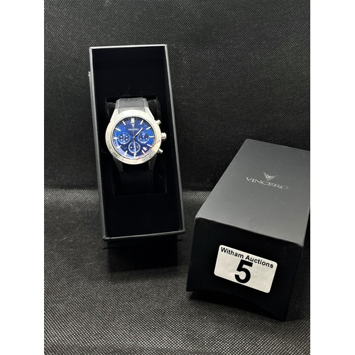 5 - A Vincero collective watch 'The Rogue' in cobalt blue with three subsidiary dials, as new with box