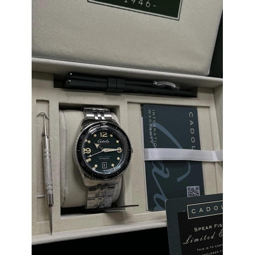 55 - A Cadola 'Spearfisher' wristwatch in moss green, no. 38/250 limited edition, 42mm case with an addit... 