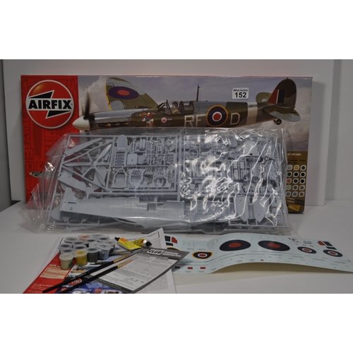 152 - Airfix Supermarine Spitfire MkVb scale 1:24 A50141 together with Airfix British Aerospace Harrier Gr... 