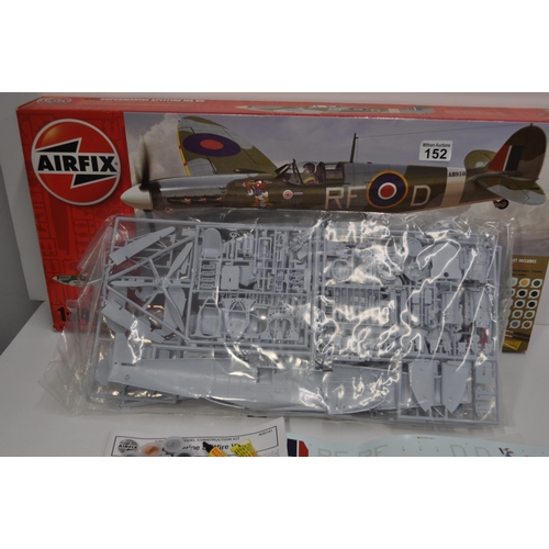 152 - Airfix Supermarine Spitfire MkVb scale 1:24 A50141 together with Airfix British Aerospace Harrier Gr... 