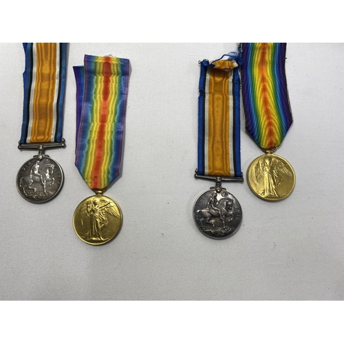 234 - Two pairs of WWI medals attributed to Pte H Parsons  R.Berks.R and Pte A Parsons R.Berks.R (brothers... 