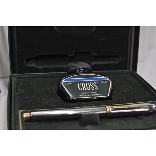 87 - Cross fountain pen with ink in box together with  a selection of cases to include Cross, Mont Blanc,... 