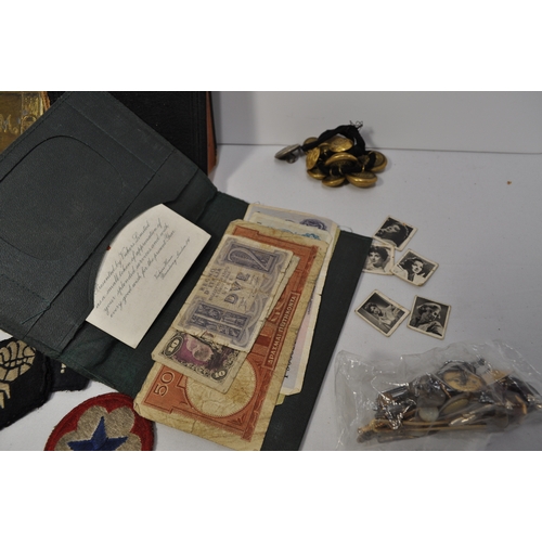 282 - WW1 Queen Mary  1914  Christmas Tin together with a large quantity of of military and other badges, ... 