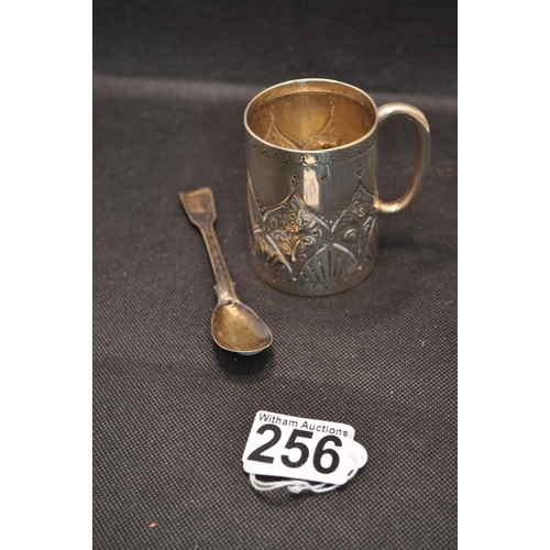 256 - A Victorian christening cup hallmarked London 1888 by maker Charles Edwards, together with silver Ge... 